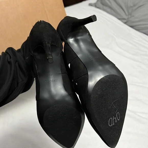 Nine West Black Pointed Toe Heels - Picture 4 of 5